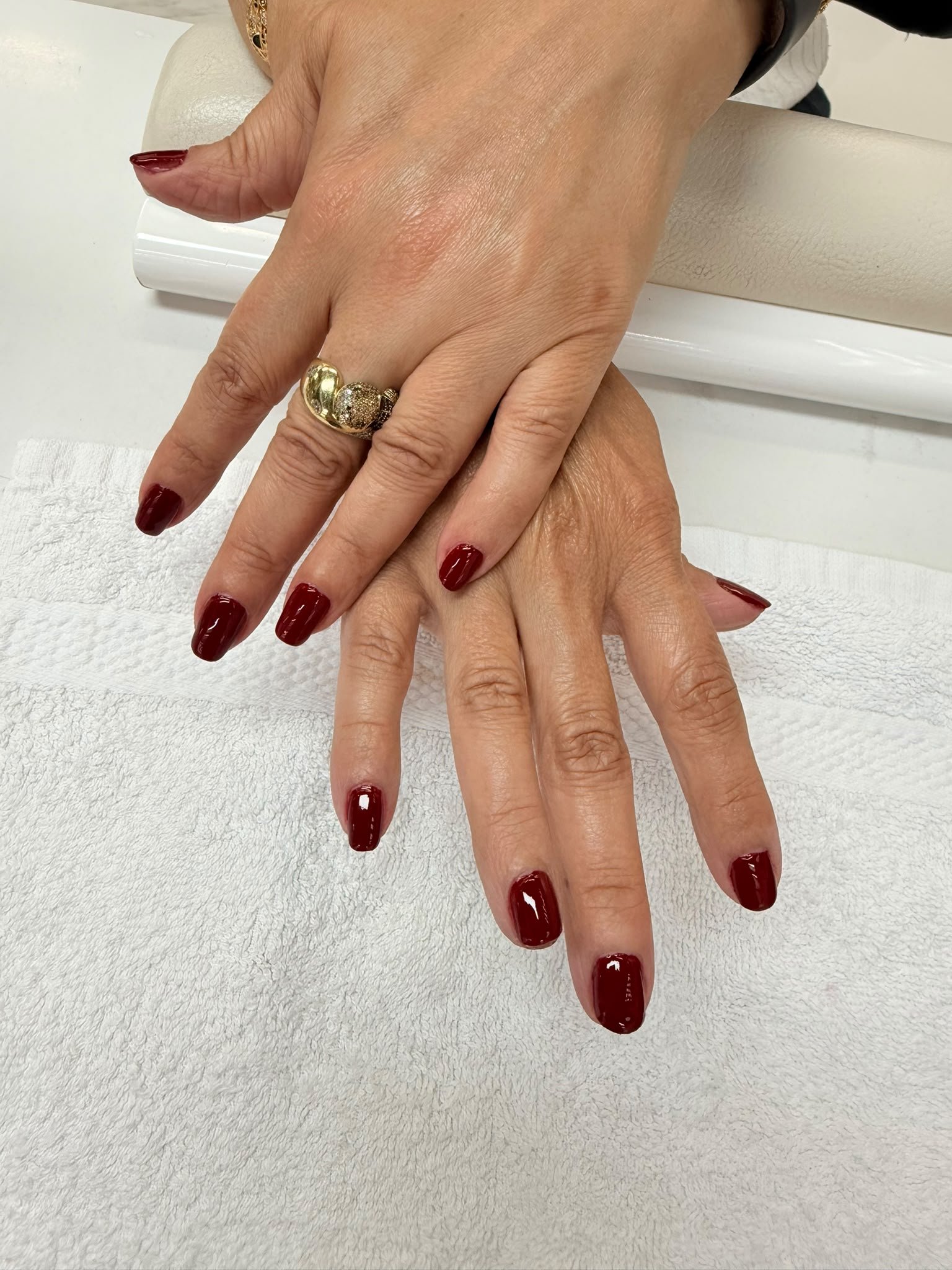 Deluxe Foot Care & Polish